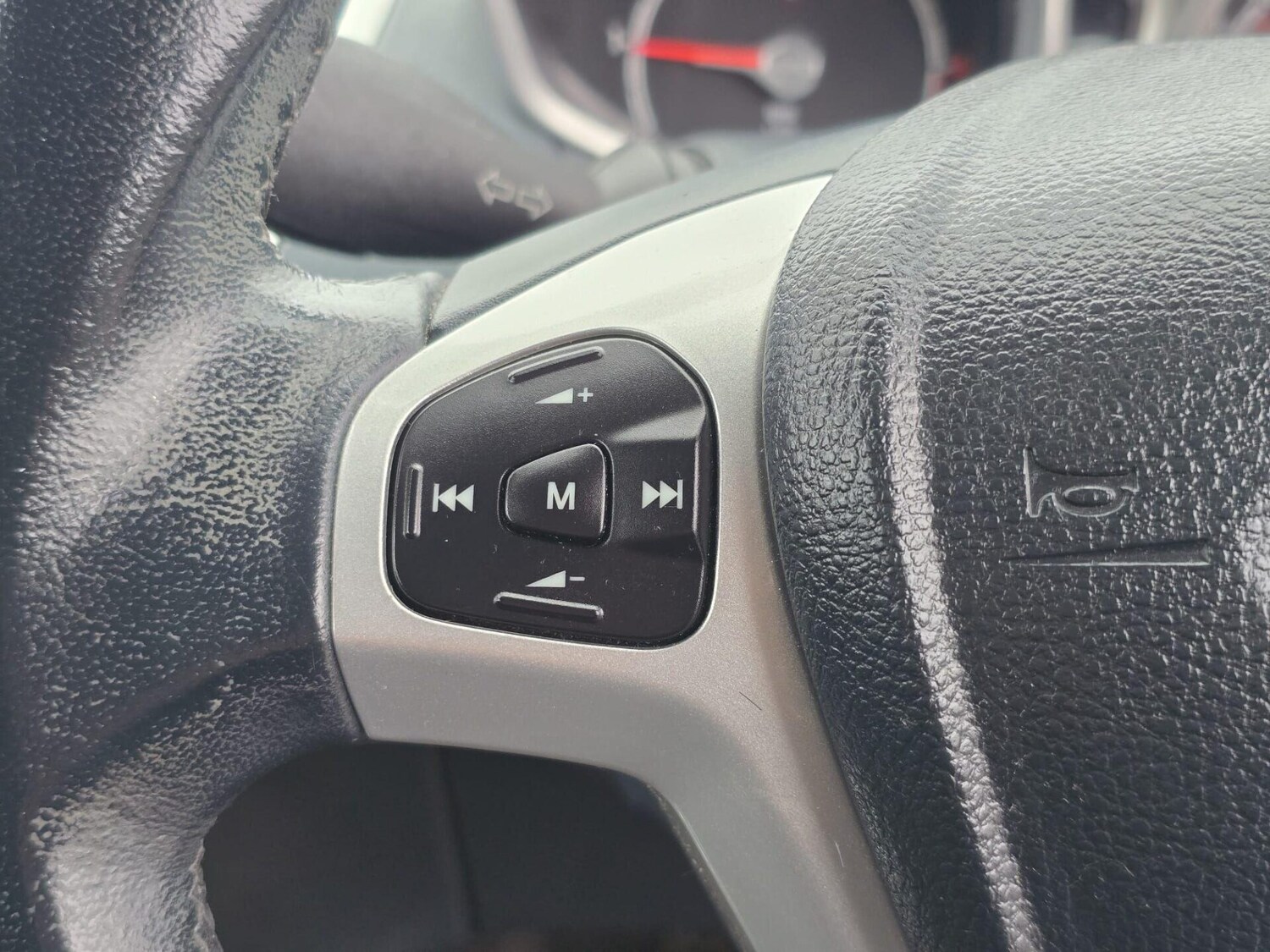 Used Ford Fiesta 2011 for sale - 77554997: Photo 24