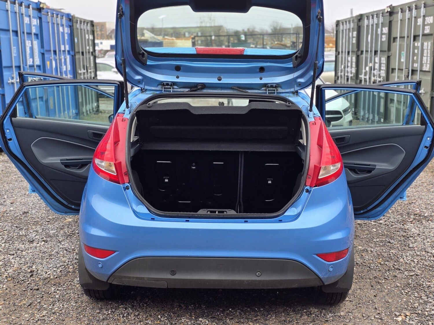 Used Ford Fiesta 2011 for sale - 77554997: Photo 29