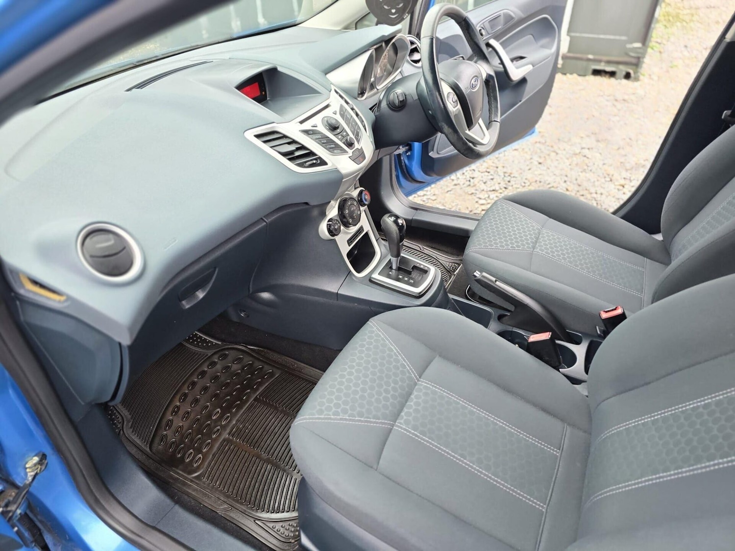 Used Ford Fiesta 2011 for sale - 77554997: Photo 34