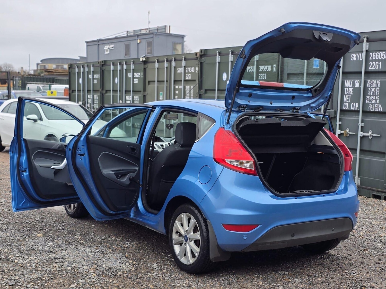 Used Ford Fiesta 2011 for sale - 77554997: Photo 8