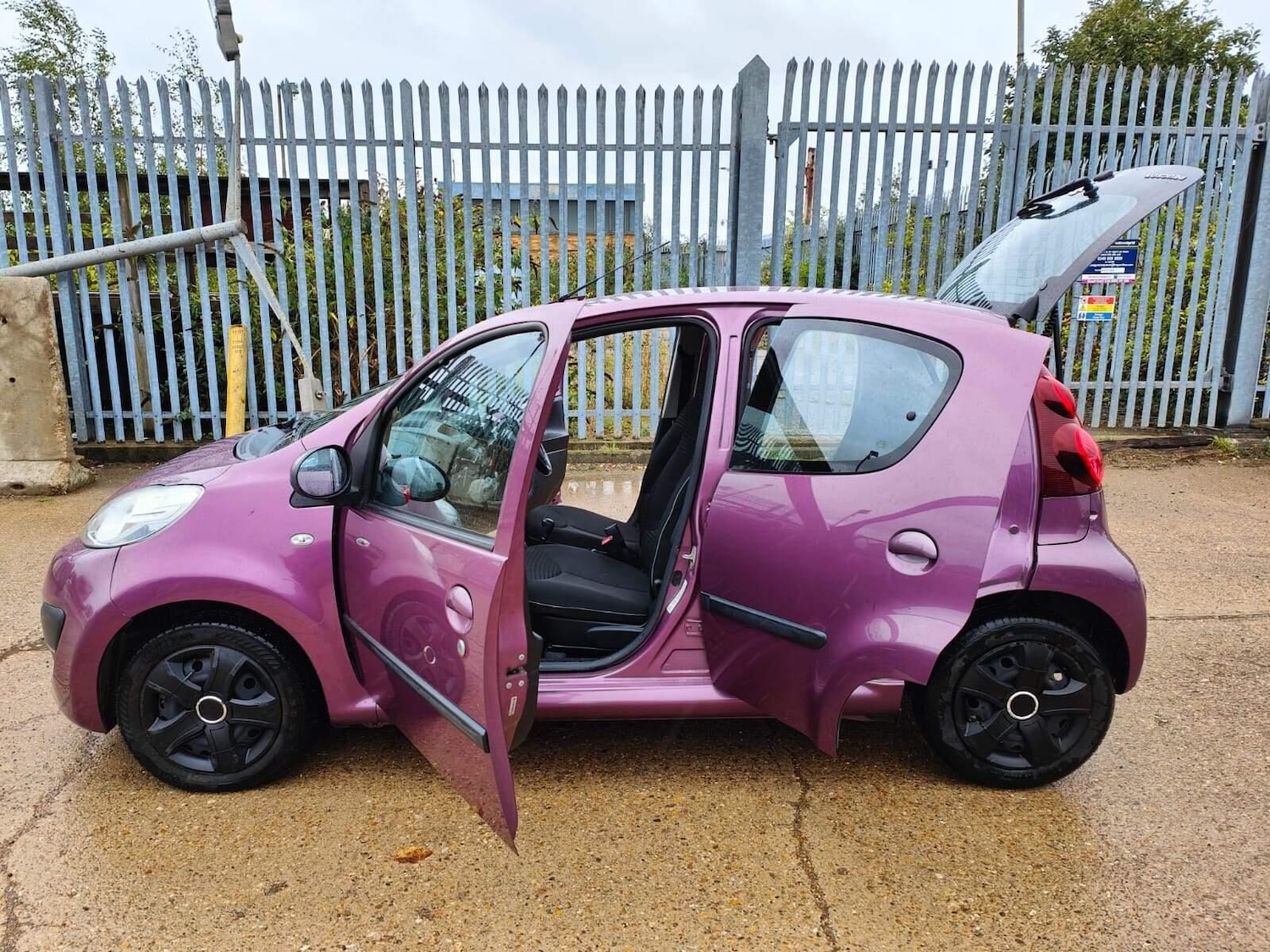 Vehicle 24