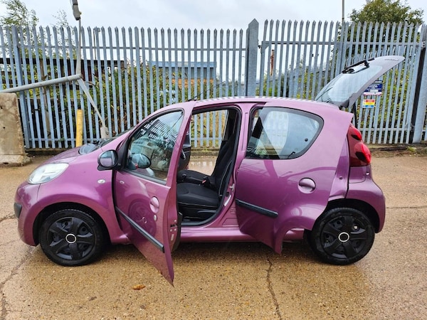Used Peugeot 107 2013 for sale - 75426893: Photo 24