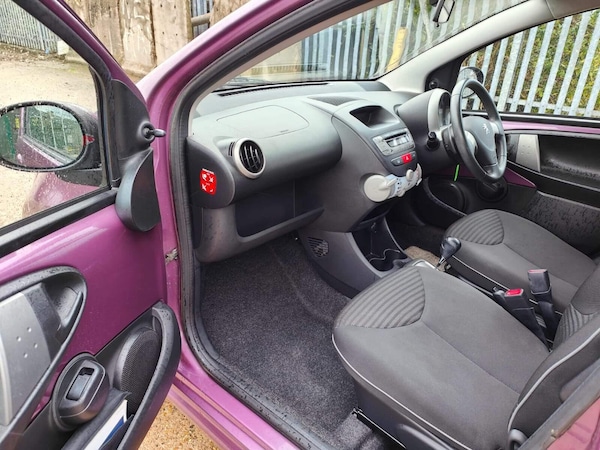 Used Peugeot 107 2013 for sale - 75426893: Photo 8
