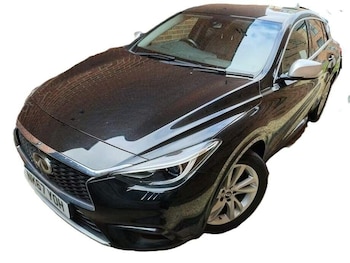 Used Infiniti Q30 2017 for sale - 78108277: Photo