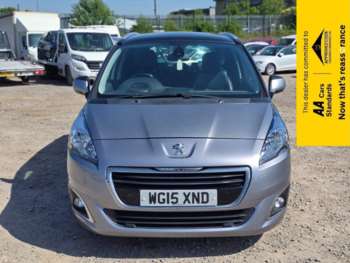 Used Peugeot 5008 2015 for sale - 74372835: Photo