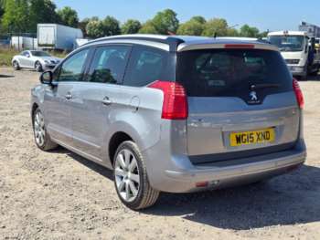 Used Peugeot 5008 2015 for sale - 74372835: Photo