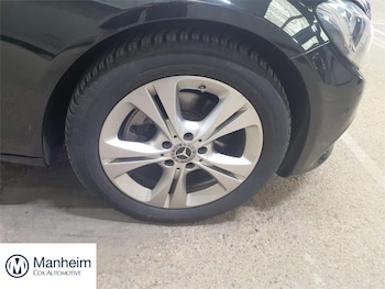 Used Mercedes-Benz C Class 2017 for sale - 79240714: Photo