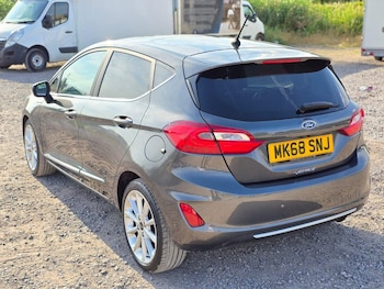 Used Ford Fiesta 2018 for sale - 75136682: Photo