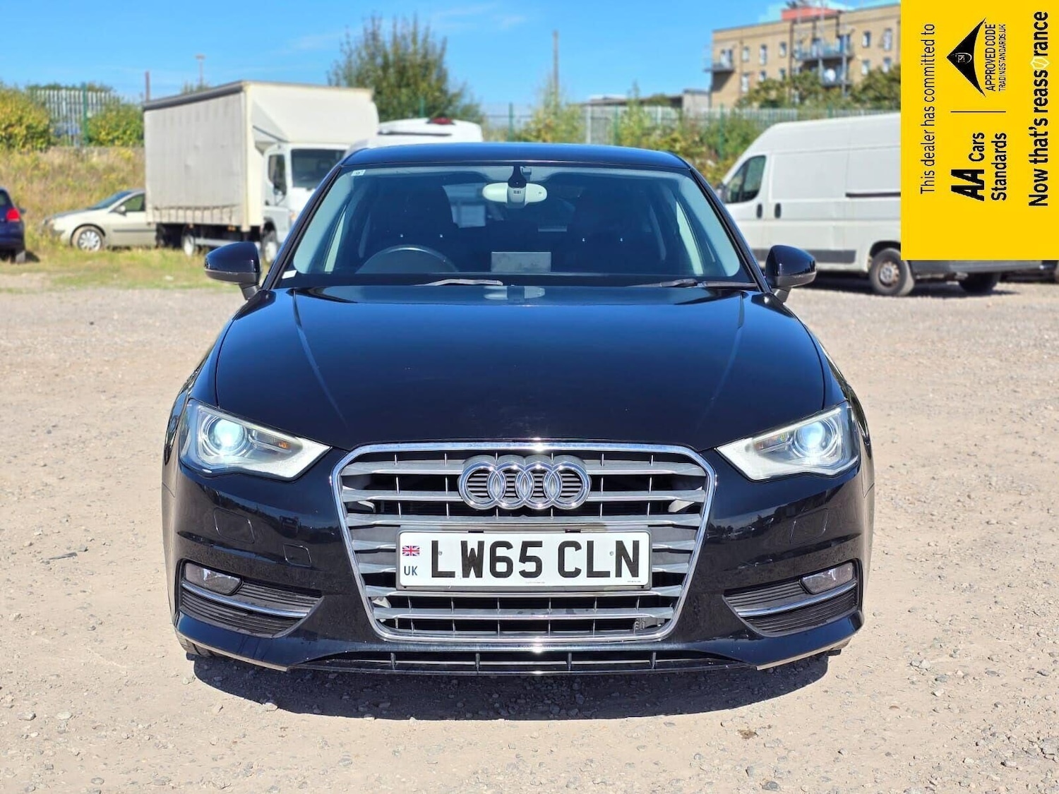 Used Audi A3 2015 for sale - 76076186: Photo 2