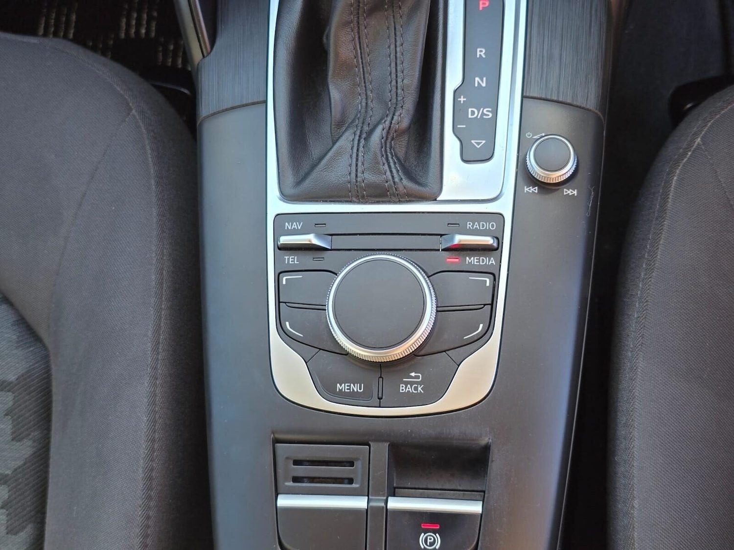 Used Audi A3 2015 for sale - 76076186: Photo 31