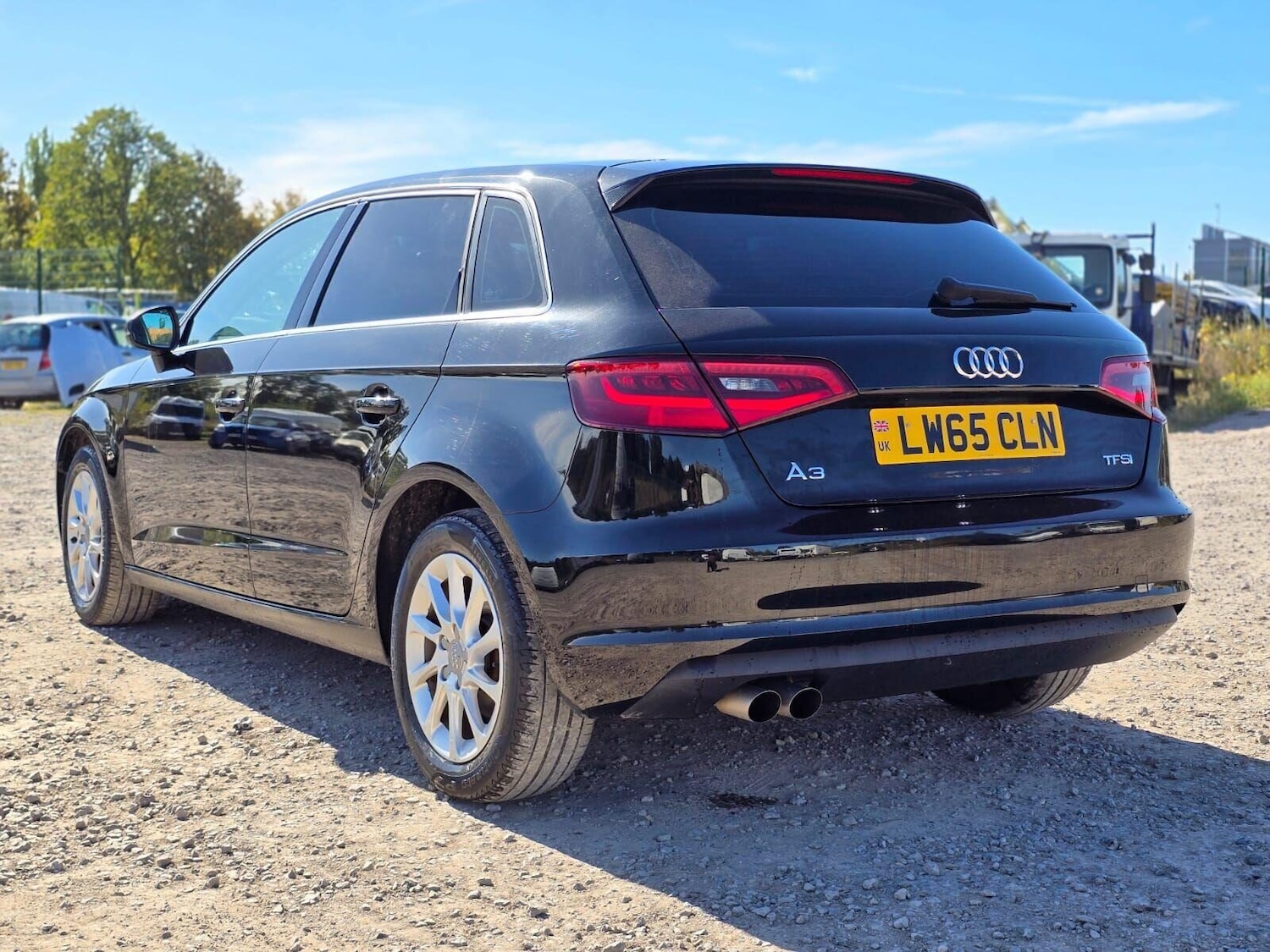 Used Audi A3 2015 for sale - 76076186: Photo 4