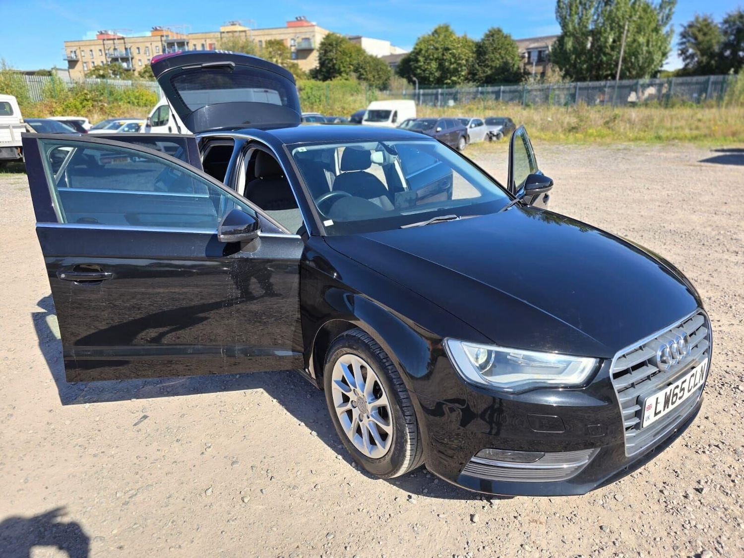 Used Audi A3 2015 for sale - 76076186: Photo 7