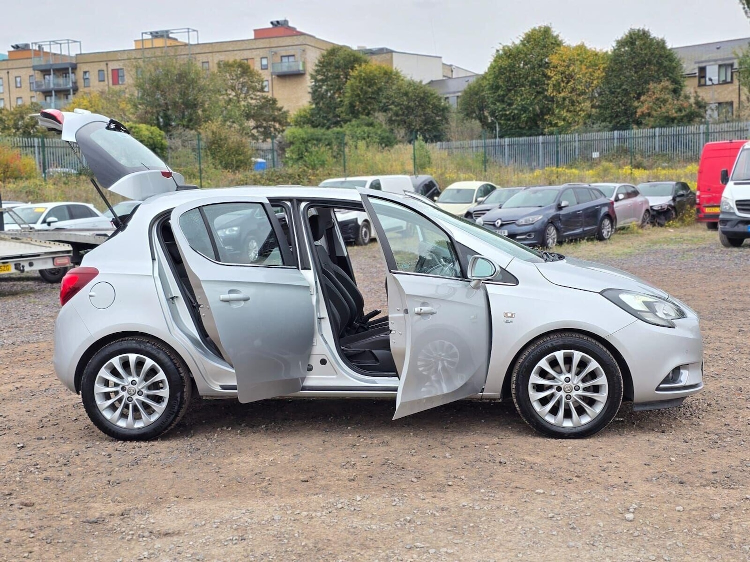 Used Vauxhall Corsa 2016 for sale - 76148708: Photo 17