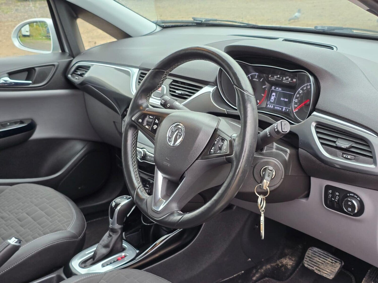 Used Vauxhall Corsa 2016 for sale - 76148708: Photo 24