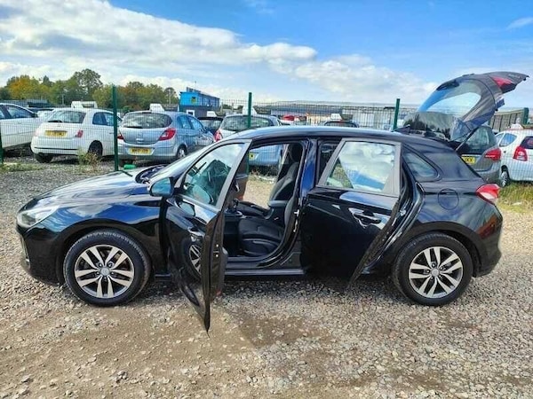 Used Hyundai i30 2017 for sale - 75667256: Photo 12