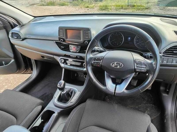 Used Hyundai i30 2017 for sale - 75667256: Photo 19