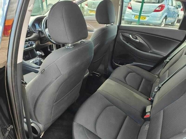 Used Hyundai i30 2017 for sale - 75667256: Photo 26