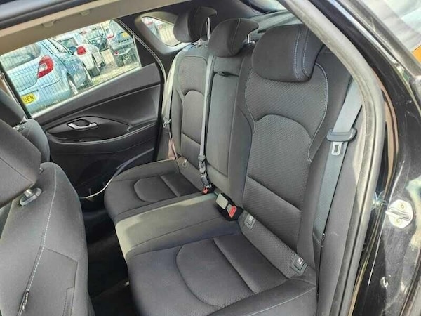 Used Hyundai i30 2017 for sale - 75667256: Photo 29