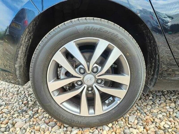 Used Hyundai i30 2017 for sale - 75667256: Photo 39