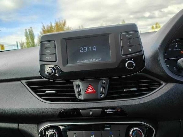 Used Hyundai i30 2017 for sale - 75667256: Photo 41