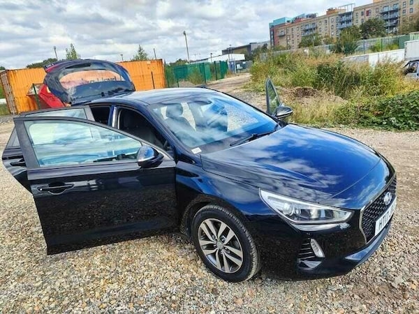 Used Hyundai i30 2017 for sale - 75667256: Photo 5