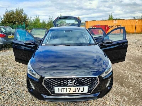 Used Hyundai i30 2017 for sale - 75667256: Photo 6