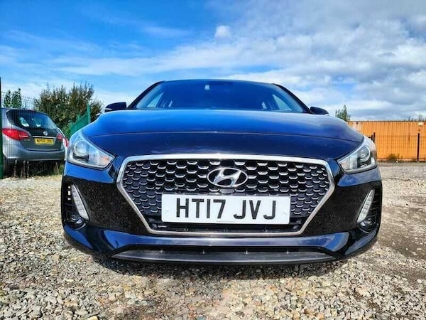 Used Hyundai i30 2017 for sale - 75667256: Photo 7