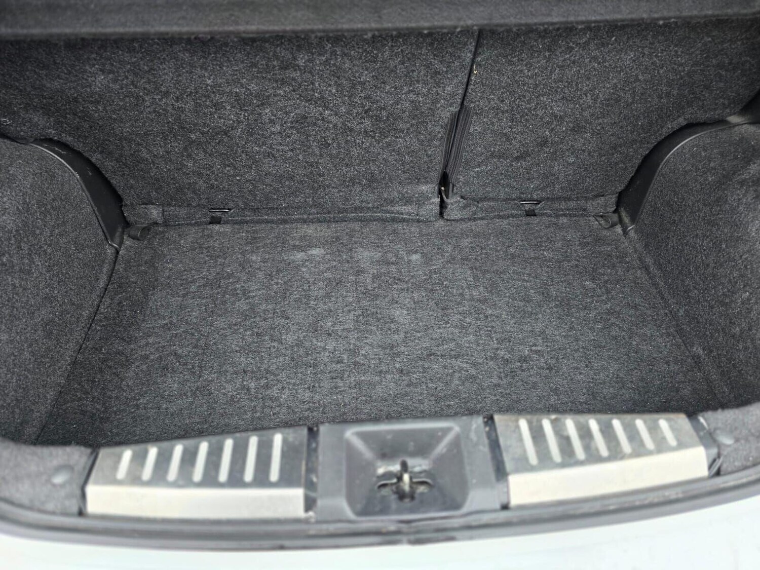 Used Nissan Micra 2015 for sale - 76909331: Photo 32