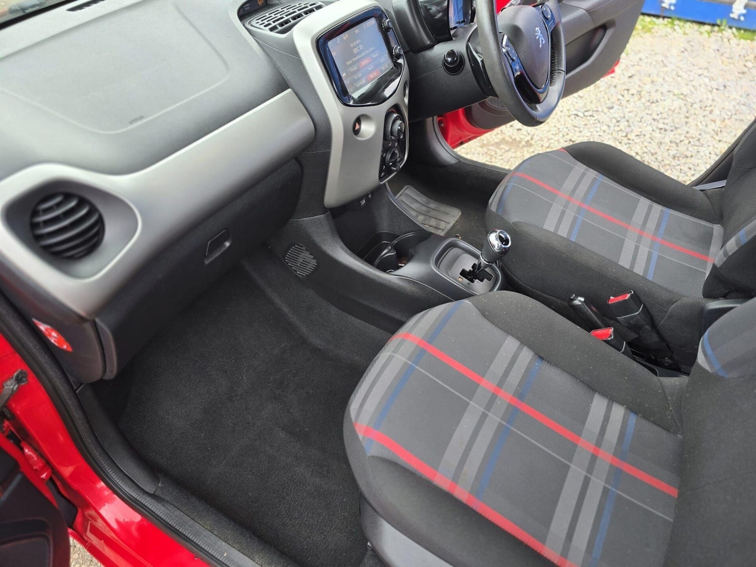 Used Peugeot 108 2015 for sale - 77483318: Photo 34