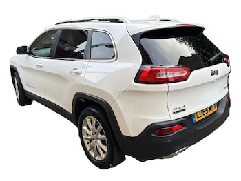 Used Jeep Cherokee 2015 for sale - 77983653: Photo