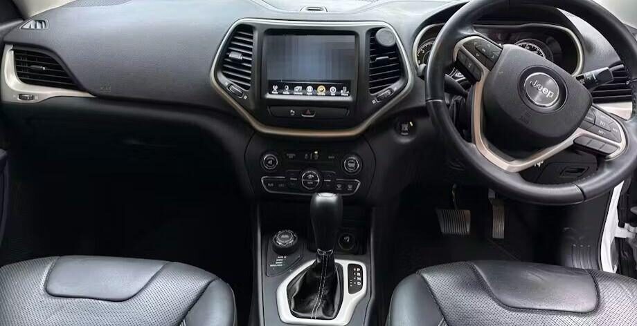 Used Jeep Cherokee 2015 for sale - 77983653: Photo 5