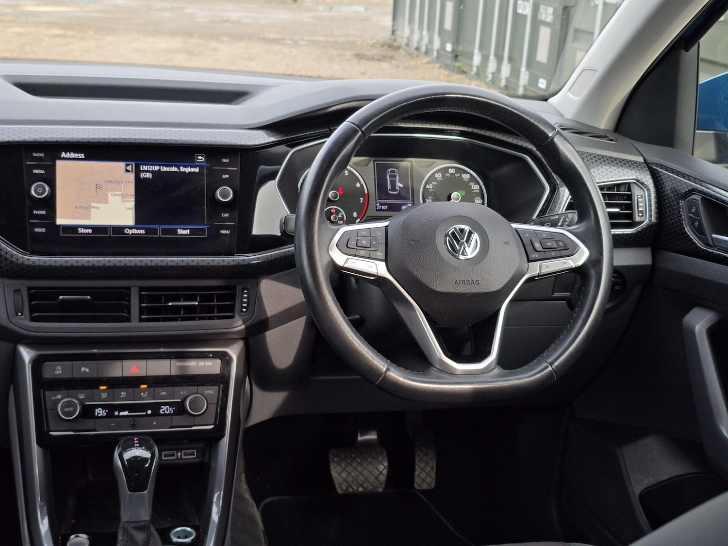 Used Volkswagen T-Cross 2020 for sale - 77563699: Photo 31