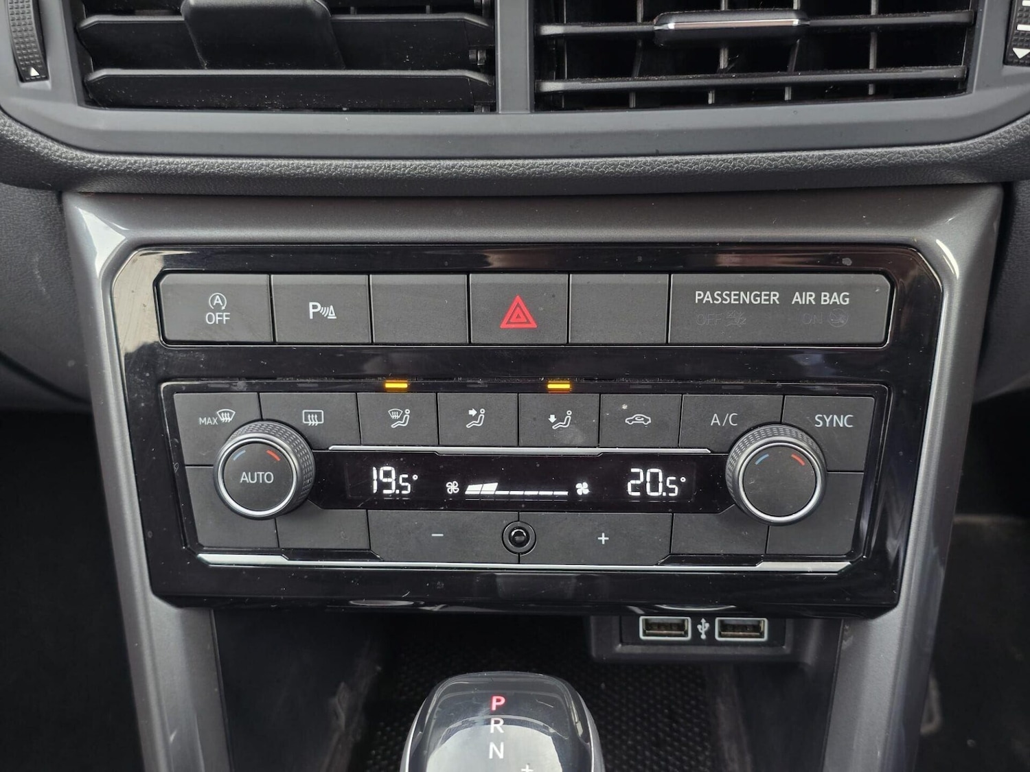 Used Volkswagen T-Cross 2020 for sale - 77563699: Photo 55