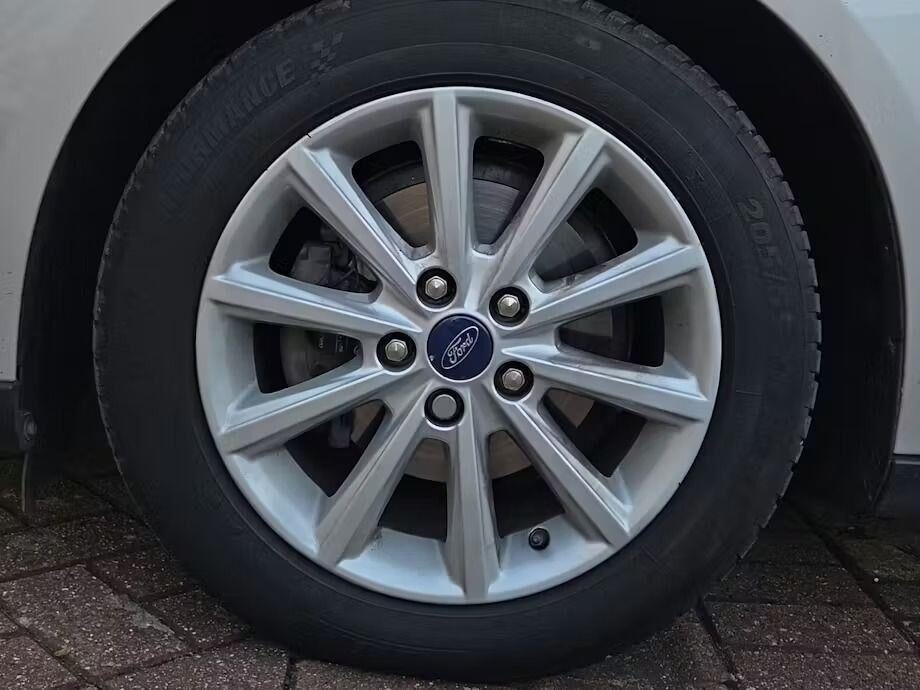 Used Ford Focus 2018 for sale - 77701022: Photo 10