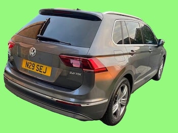 Used Volkswagen Tiguan 2017 for sale - 78238826: Photo