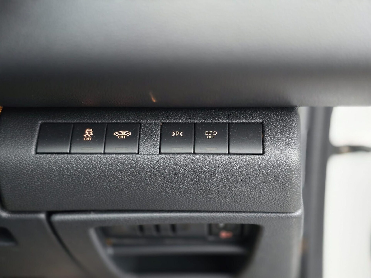 Used Peugeot 3008 2016 for sale - 77187605: Photo 28