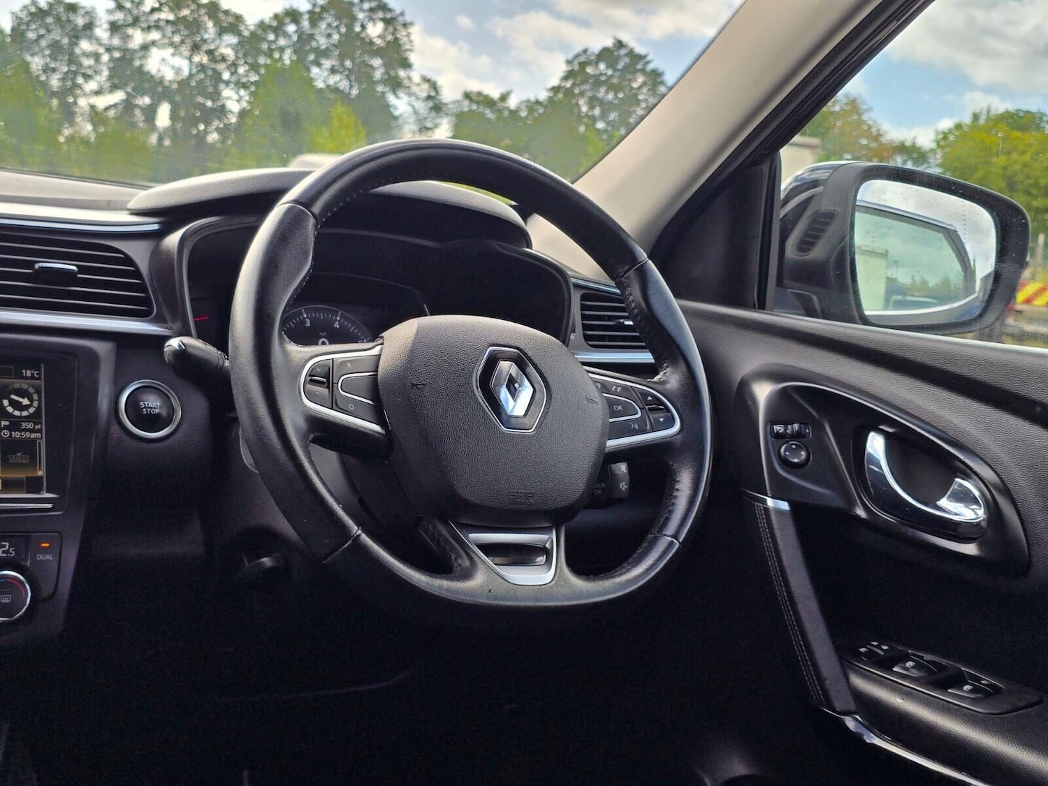 Used Renault Kadjar 2018 for sale - 76649682: Photo 41