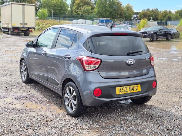 Used Hyundai i10 2017 for sale - 75643710: Photo 29