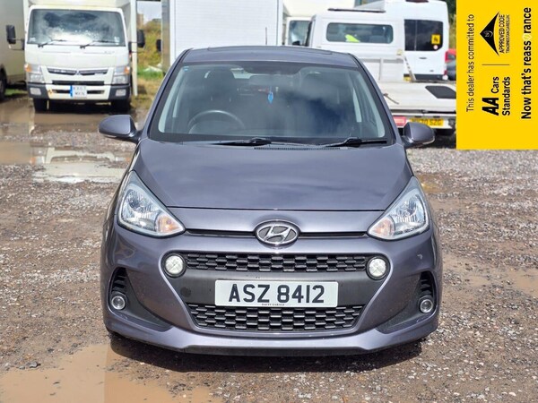 Used Hyundai i10 2017 for sale - 75643710: Photo 2