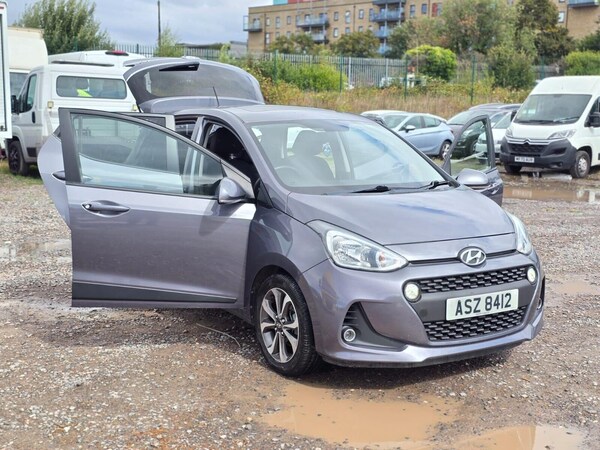 Used Hyundai i10 2017 for sale - 75643710: Photo 30