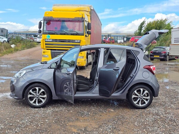 Used Hyundai i10 2017 for sale - 75643710: Photo 36