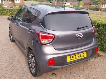 Used Hyundai i10 2017 for sale - 75643710: Photo