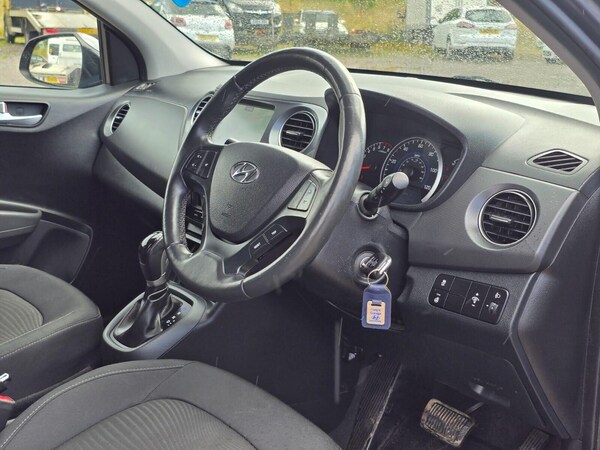 Used Hyundai i10 2017 for sale - 75643710: Photo 49