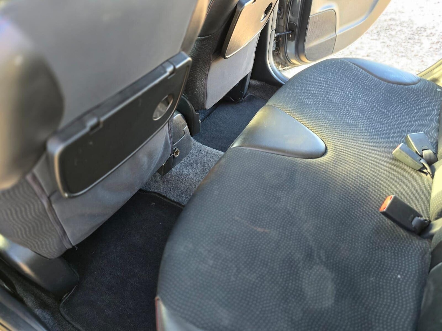 Used Nissan Note 2011 for sale - 77207018: Photo 55