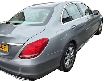 Used Mercedes-Benz C Class 2015 for sale - 77394041: Photo