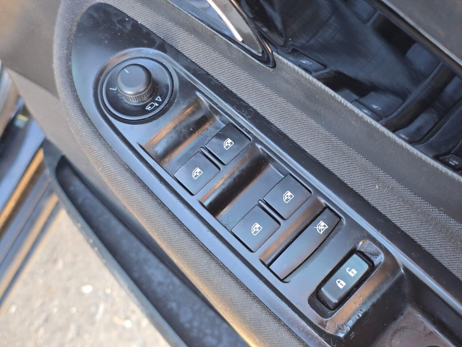 Used Vauxhall Mokka X 2017 for sale - 76750852: Photo 29