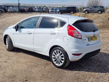 Used Ford Fiesta 2017 for sale - 75117936: Photo