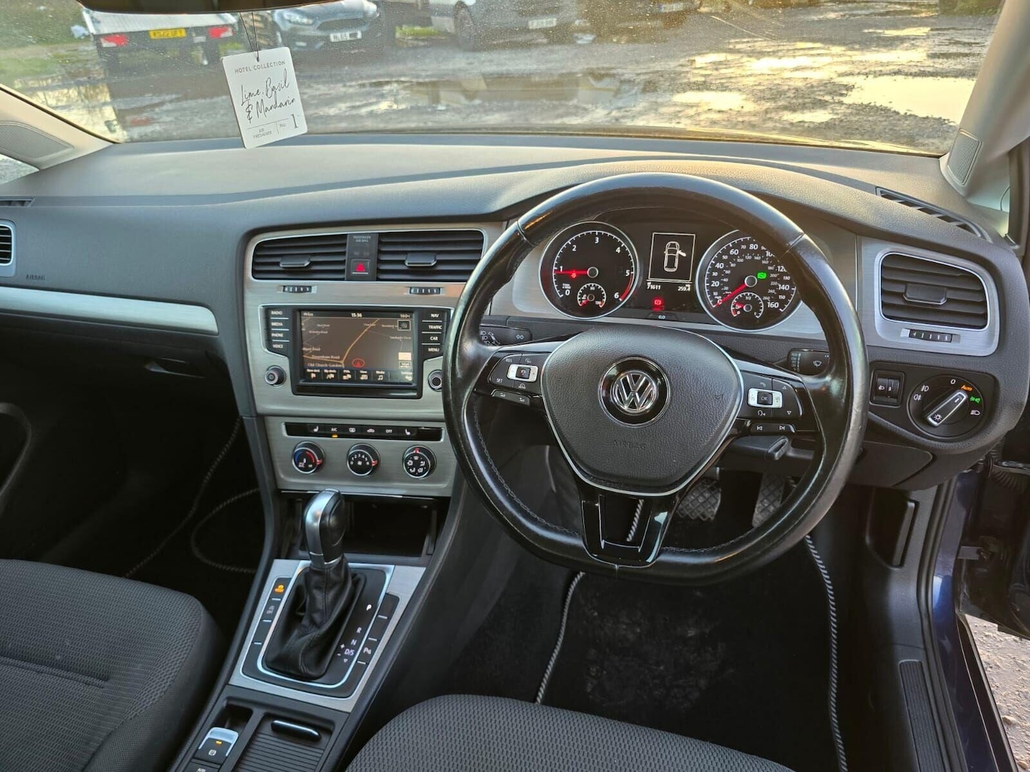 Used Volkswagen Golf 2016 for sale - 76664995: Photo 20