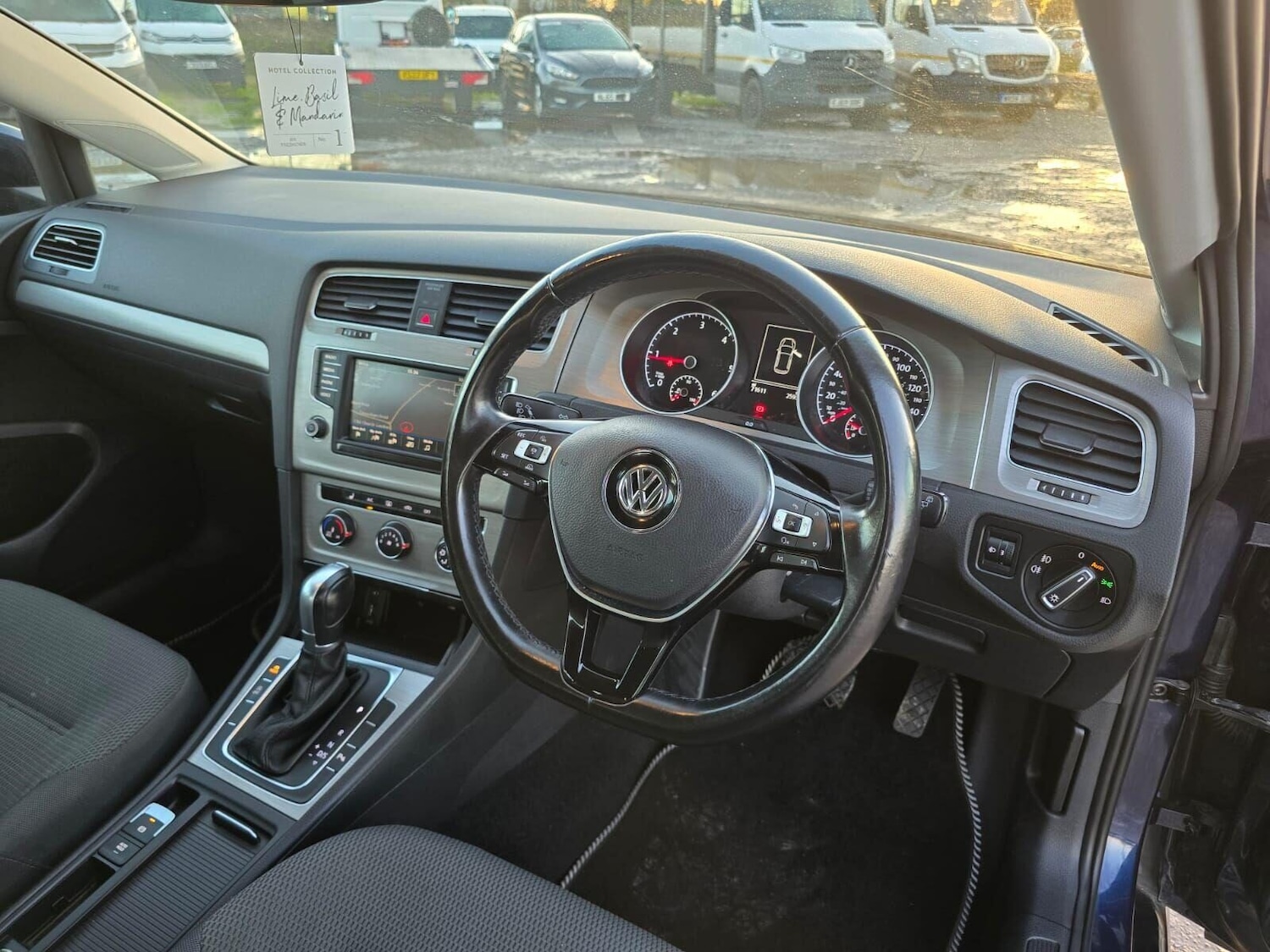Used Volkswagen Golf 2016 for sale - 76664995: Photo 22