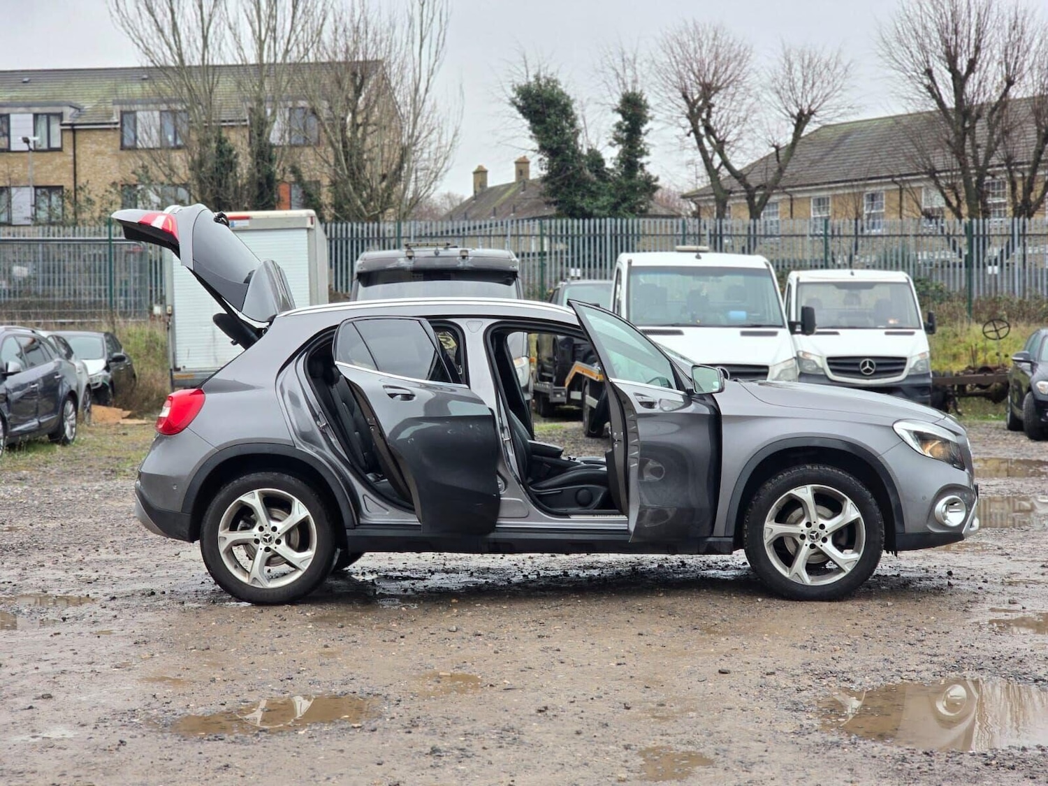 Used Mercedes-Benz GLA 2018 for sale - 77617964: Photo 16